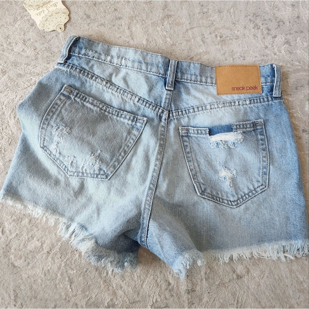 Altard State denim ripped shorts - Picture 2 of 3